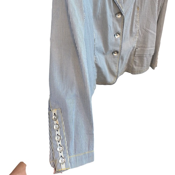 Chico's Seersucker Striped gray & white yellow stitches Yachtie Blazer Jacket - Picture 6 of 12